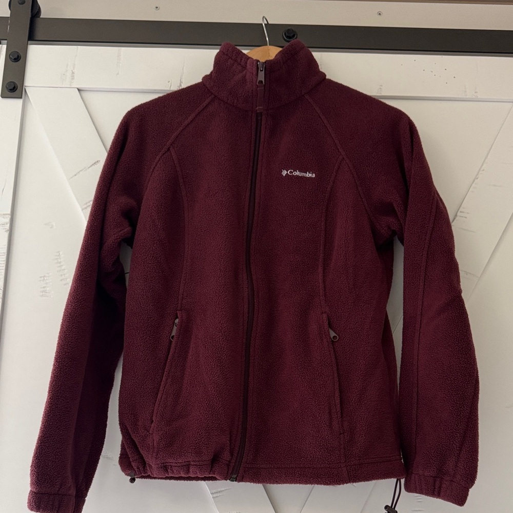 Columbia Women's Burgundy Jacket